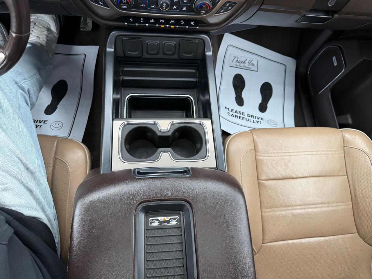 GMC Sierra 1500 Denali Crew Cab Long Box 4WD 2017