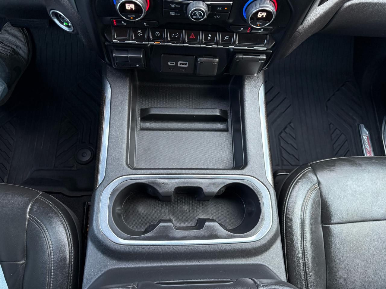 Chevrolet Silverado 1500 RST Crew Cab 4WD 2020