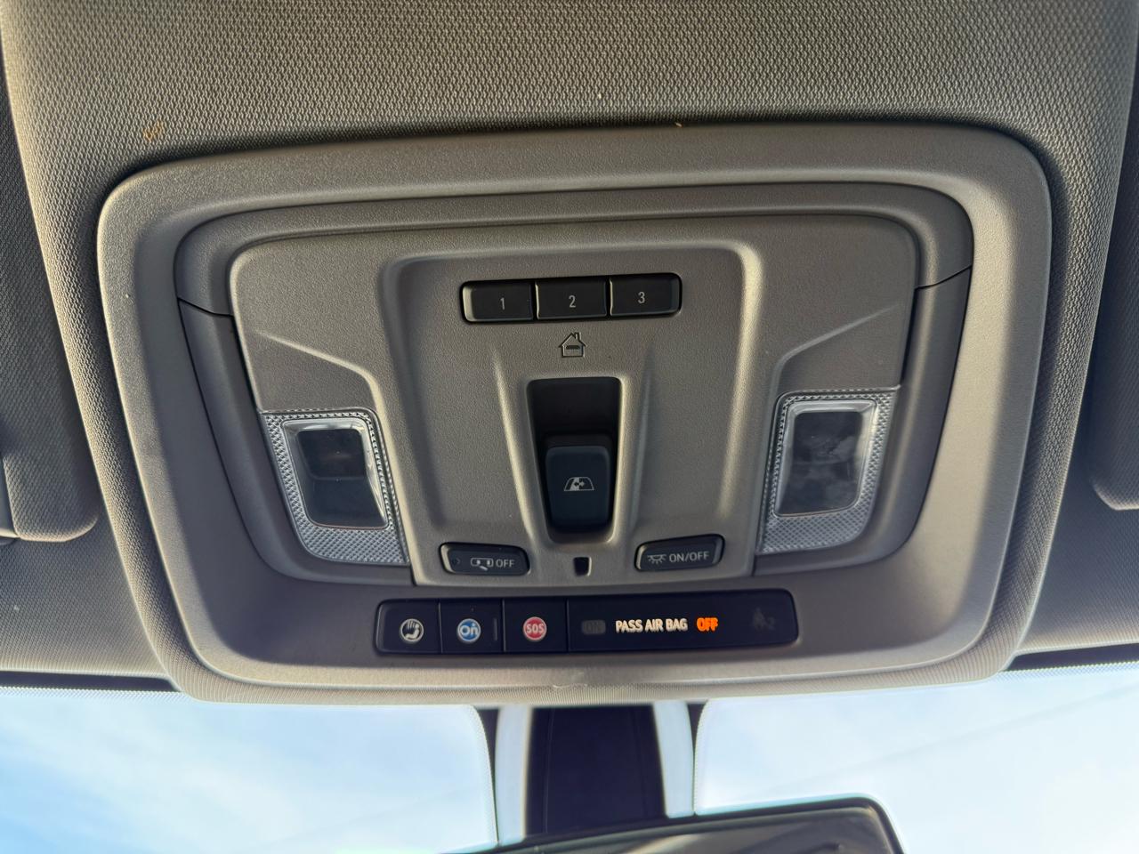 Chevrolet Silverado 1500 RST Crew Cab 4WD 2020