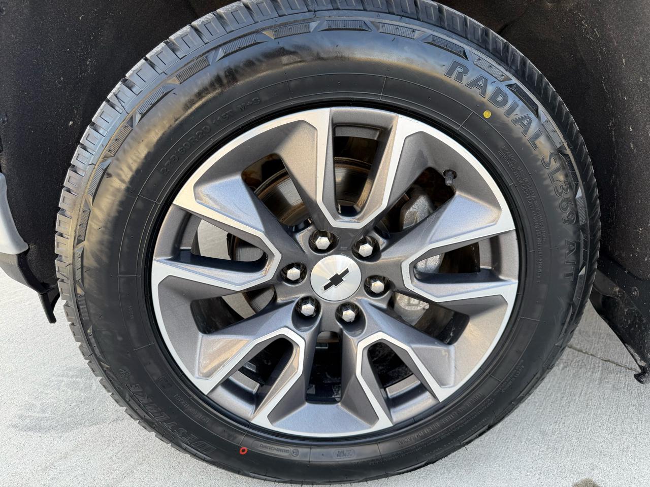 Chevrolet Silverado 1500 RST Crew Cab 4WD 2020