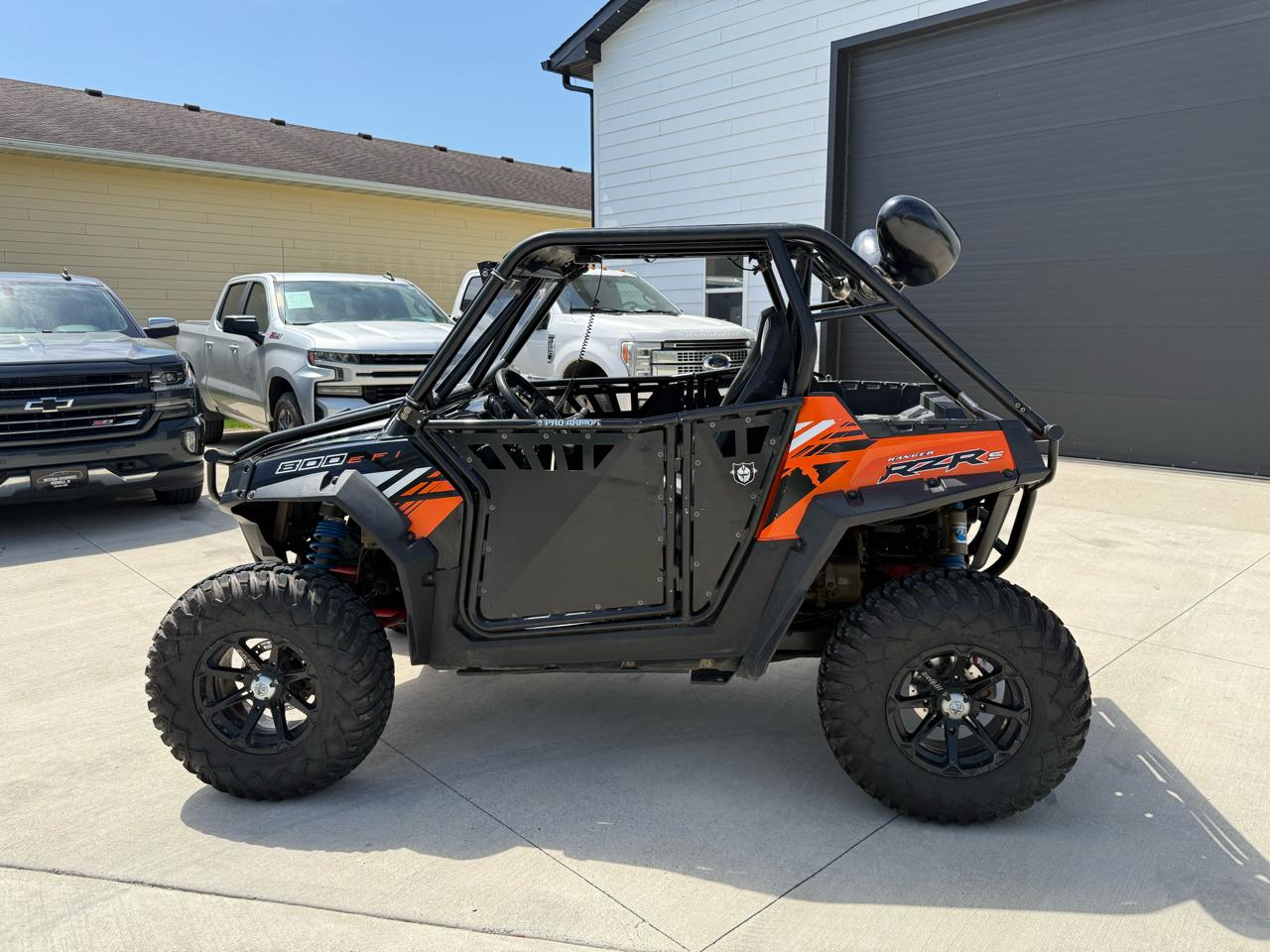 Polaris RZR S 800  2011