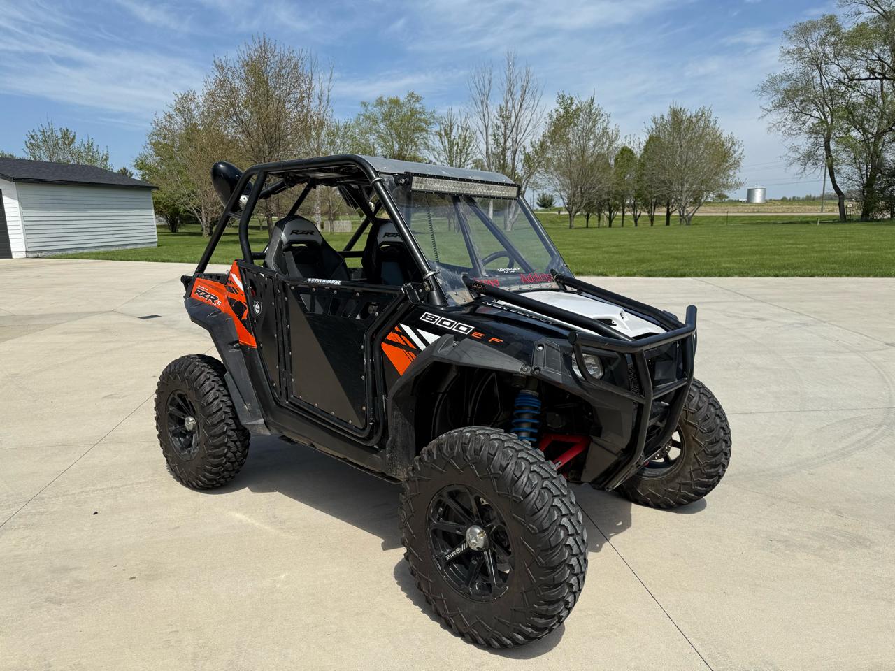 Polaris RZR S 800  2011