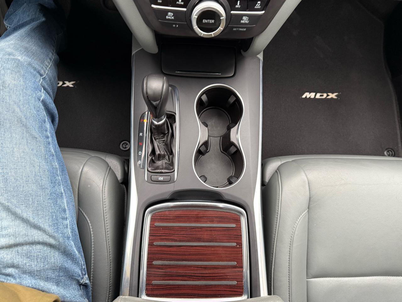 Acura MDX SH-AWD 6-Spd AT w/Tech Package 2015