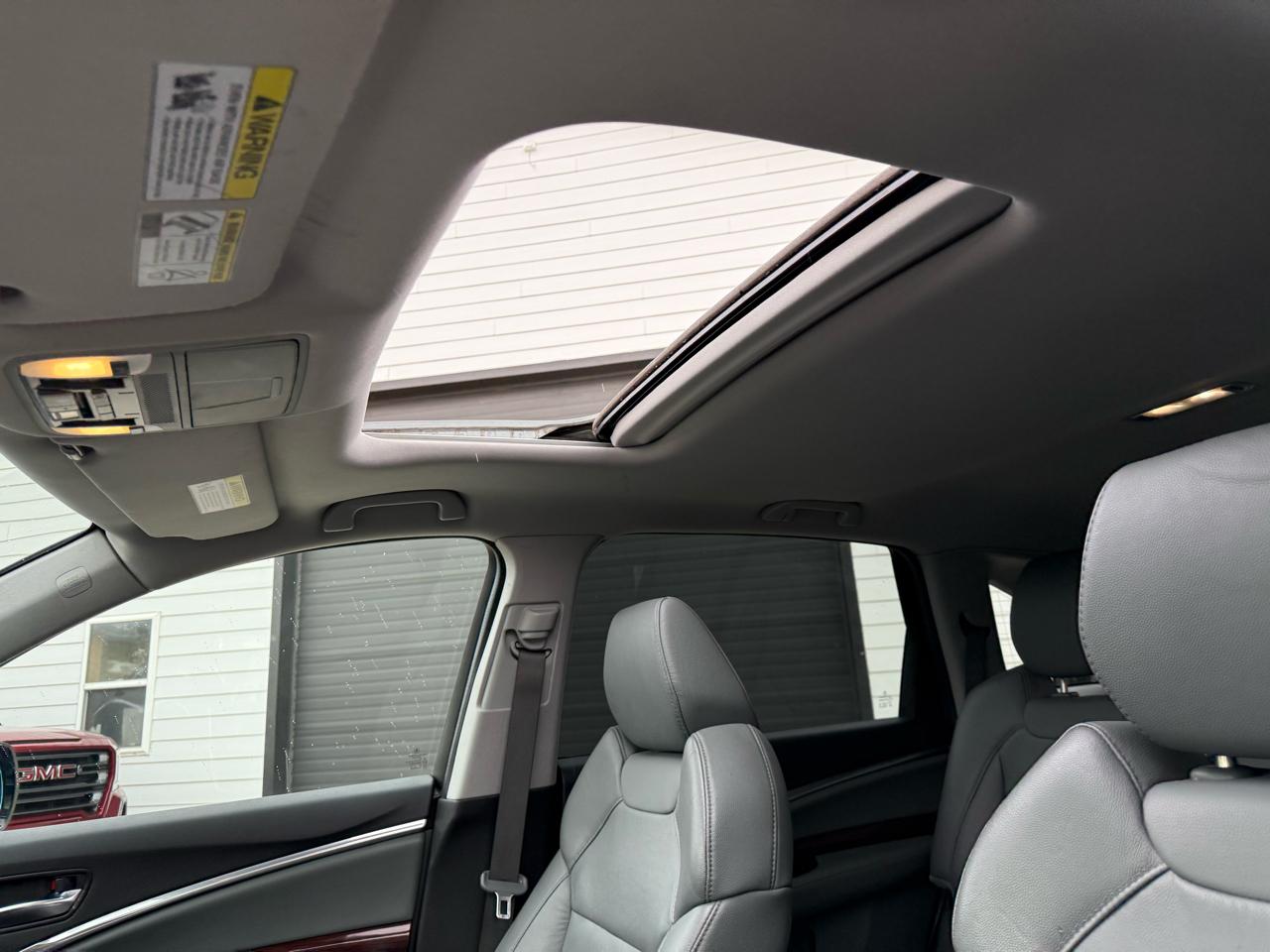 Acura MDX SH-AWD 6-Spd AT w/Tech Package 2015