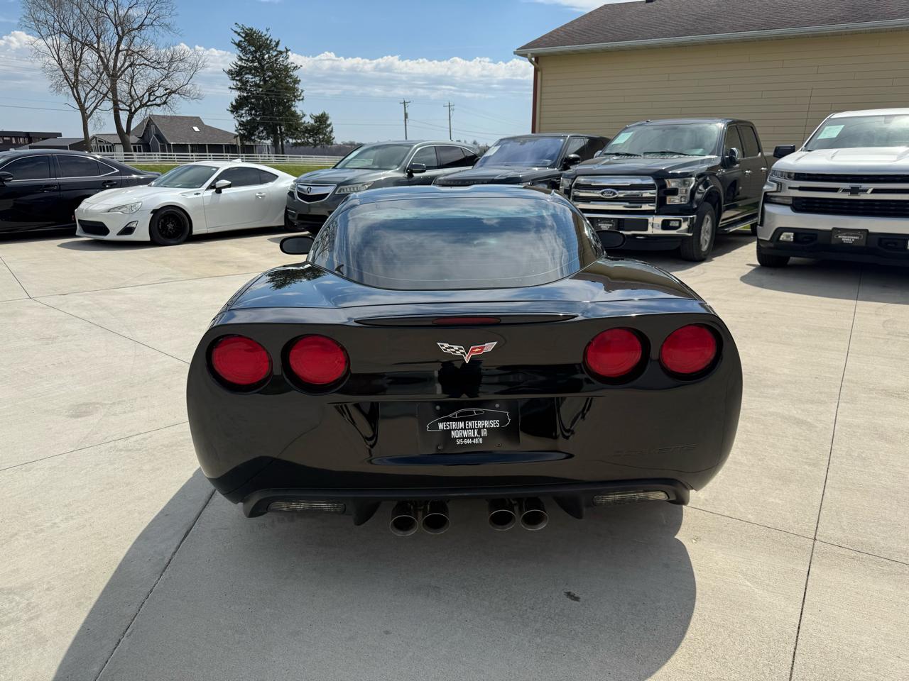 Chevrolet Corvette Standard LT1 2010