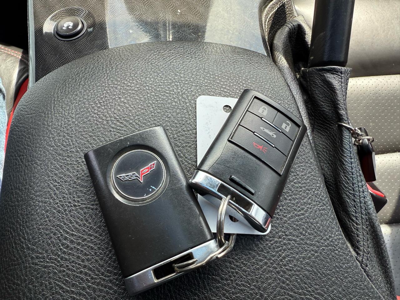 Chevrolet Corvette Standard LT1 2010
