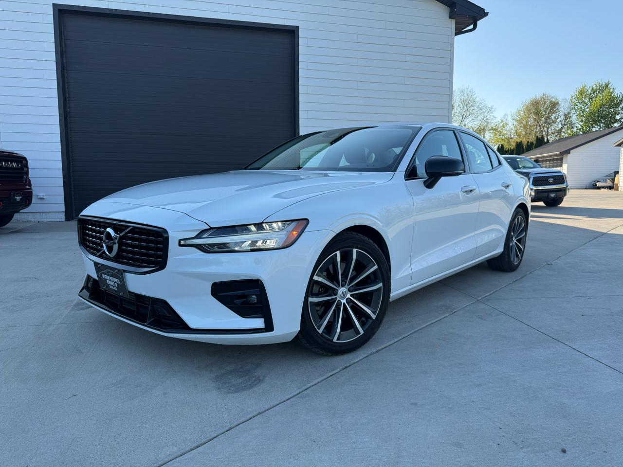 2021 Volvo S60 T5 Momentum