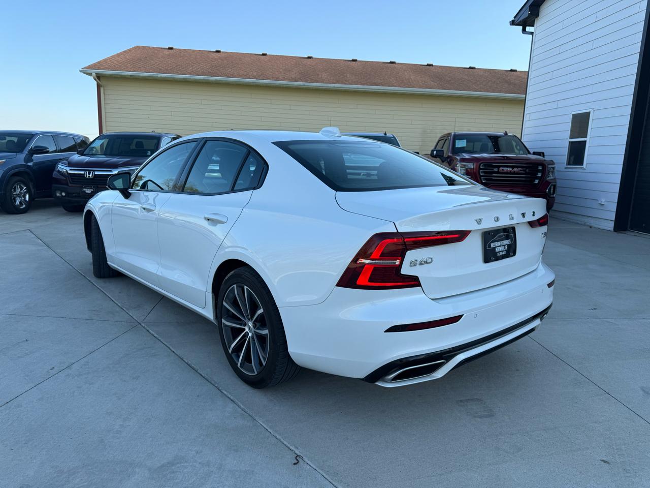 Volvo S60 T5 Momentum 2021