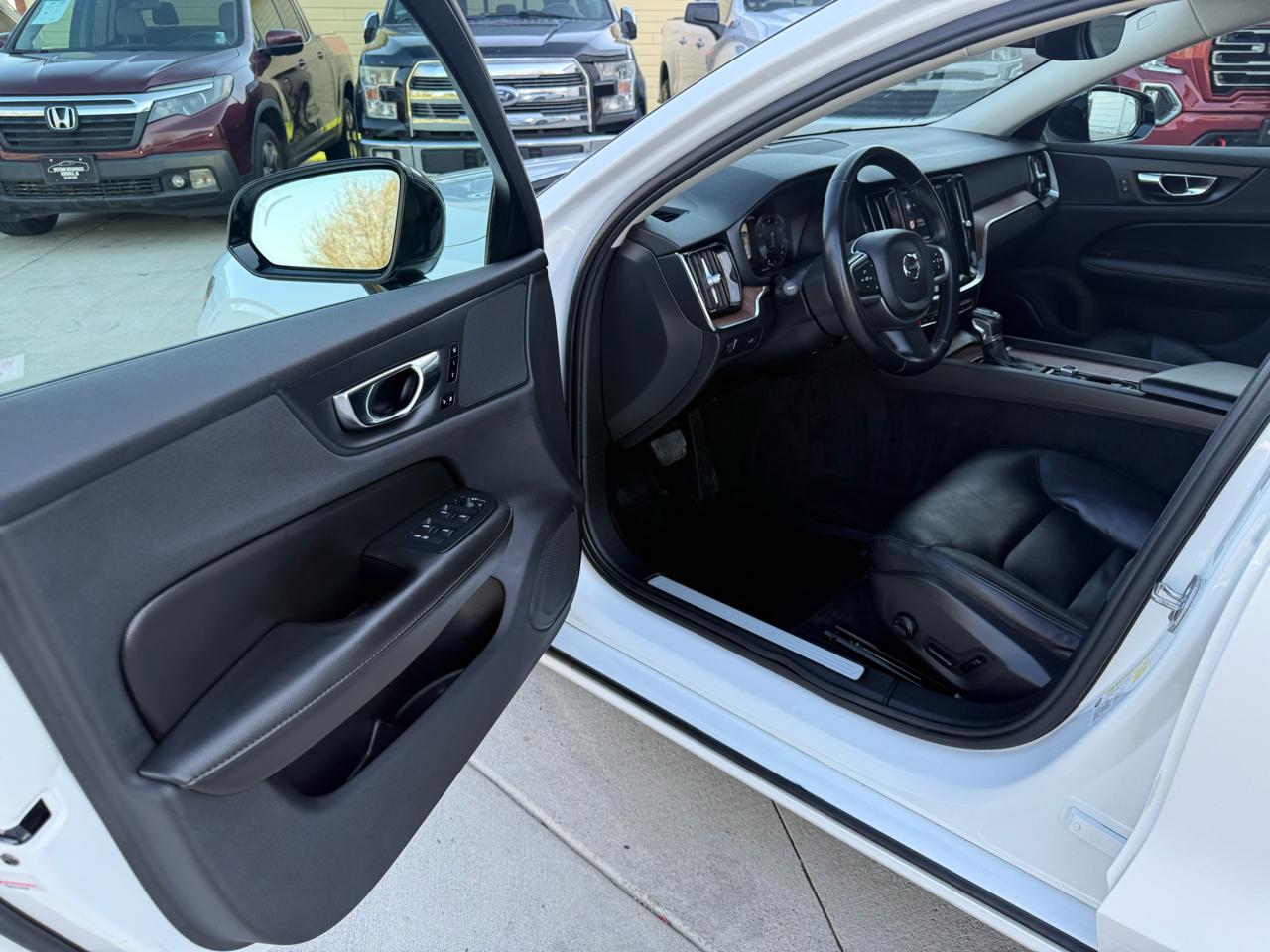 Volvo S60 T5 Momentum 2021