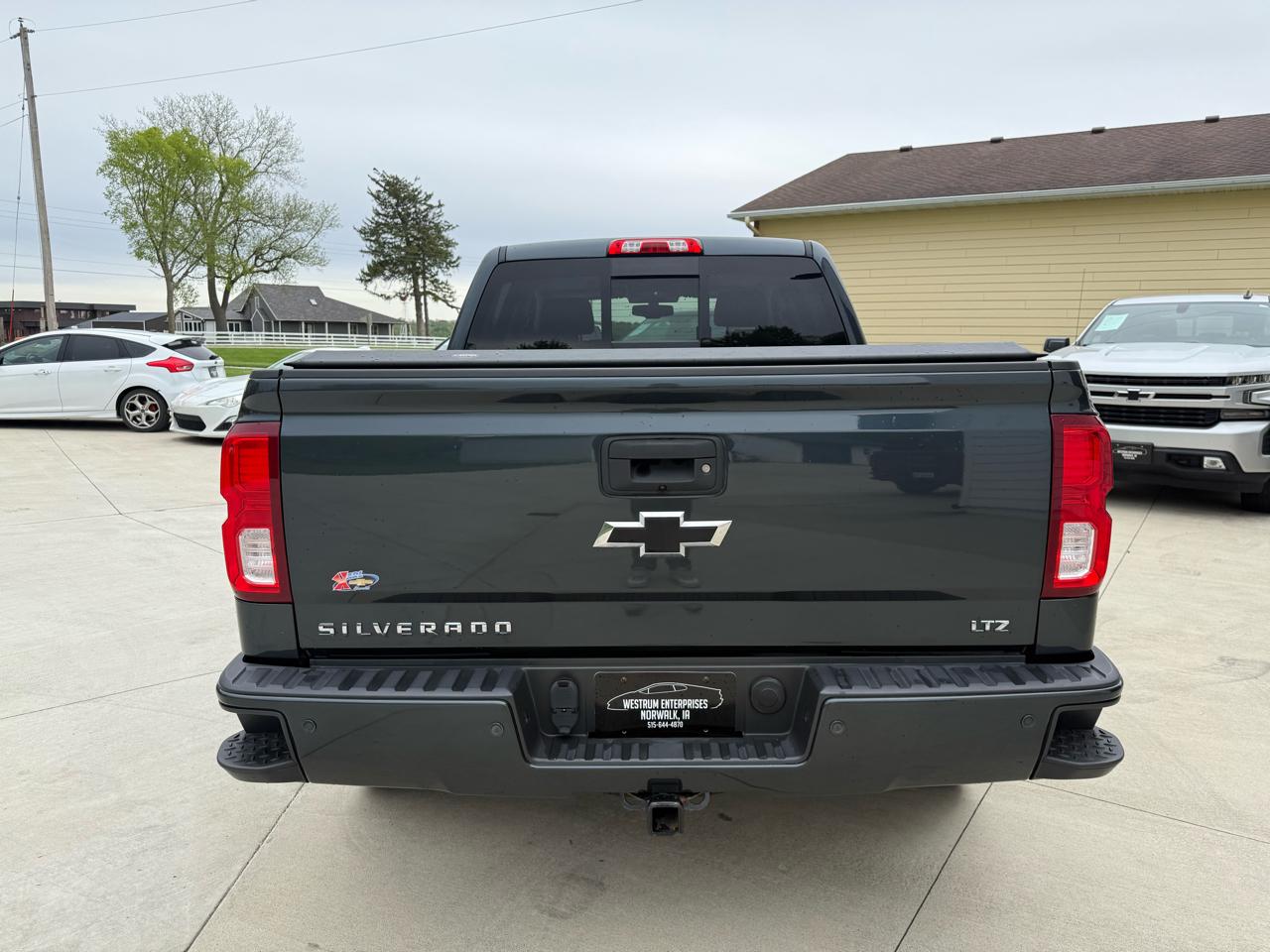 Chevrolet Silverado 1500 LTZ Z71 Crew Cab 4WD 2017