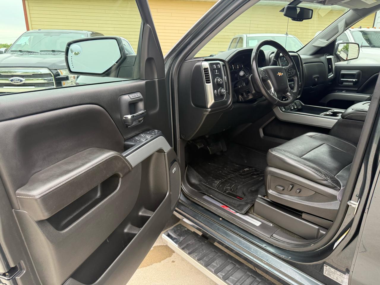 Chevrolet Silverado 1500 LTZ Z71 Crew Cab 4WD 2017