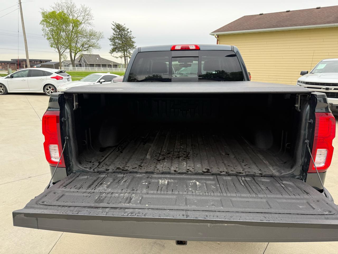 Chevrolet Silverado 1500 LTZ Z71 Crew Cab 4WD 2017