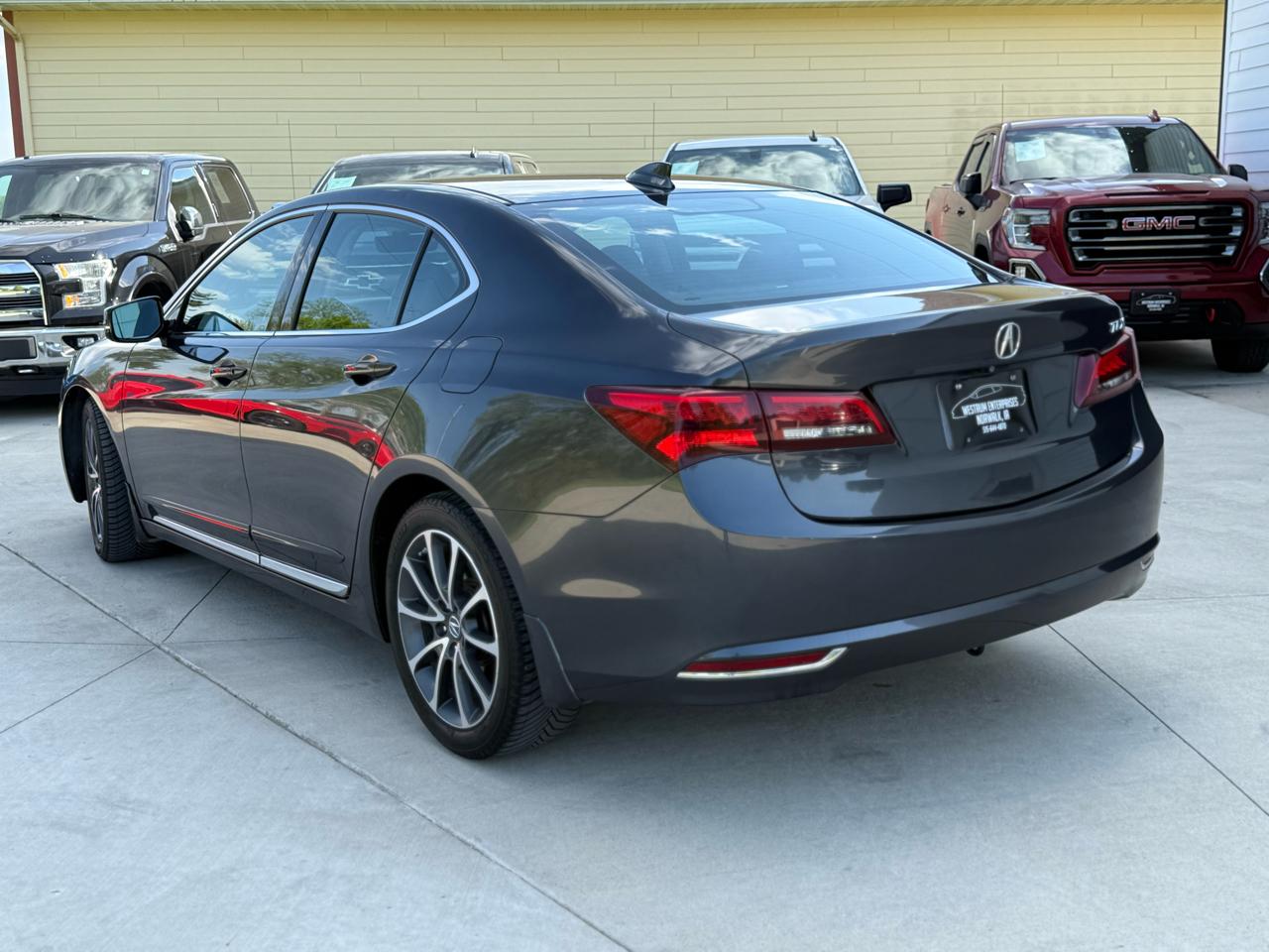 Acura TLX 9-Spd AT w/Technology Package 2015
