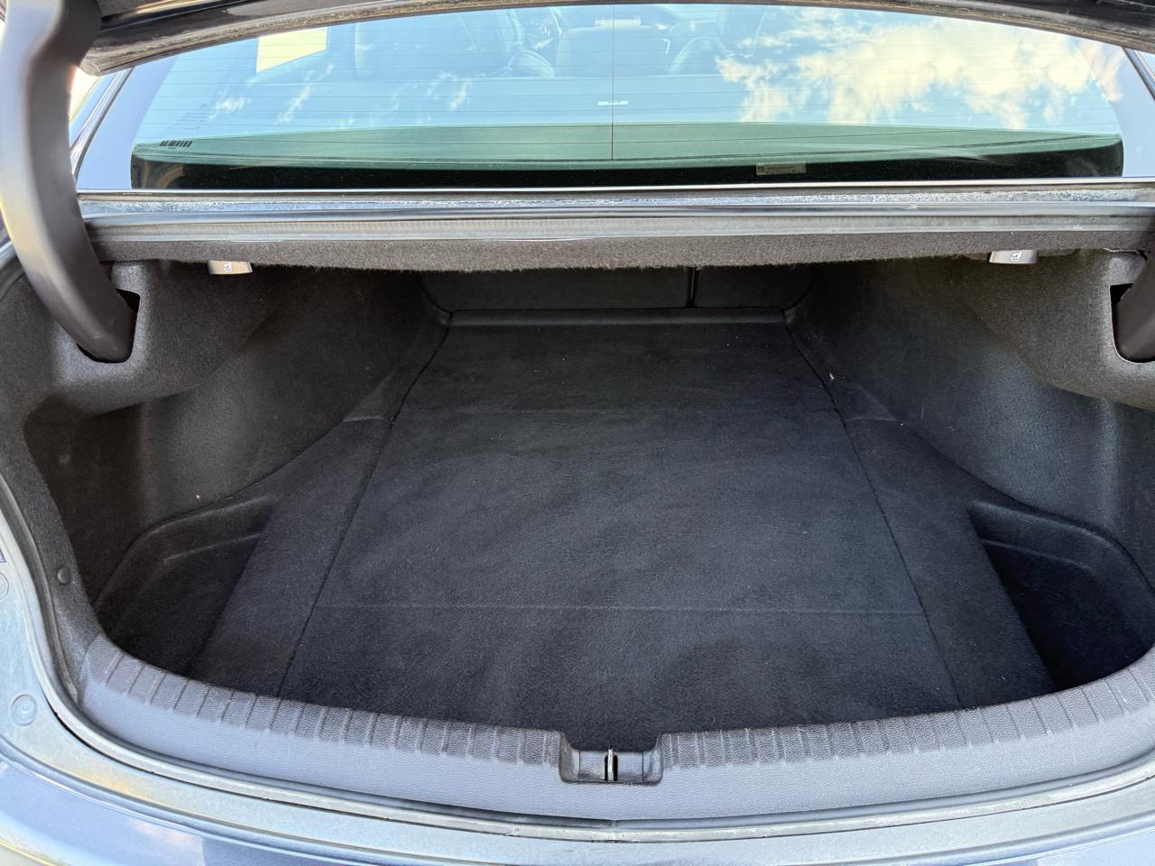 Acura TLX 9-Spd AT w/Technology Package 2015