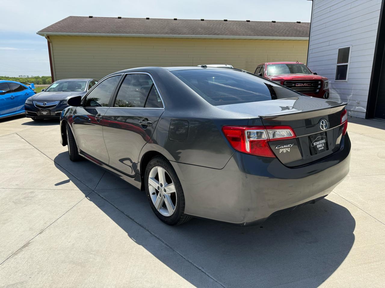 Toyota Camry SE 2012