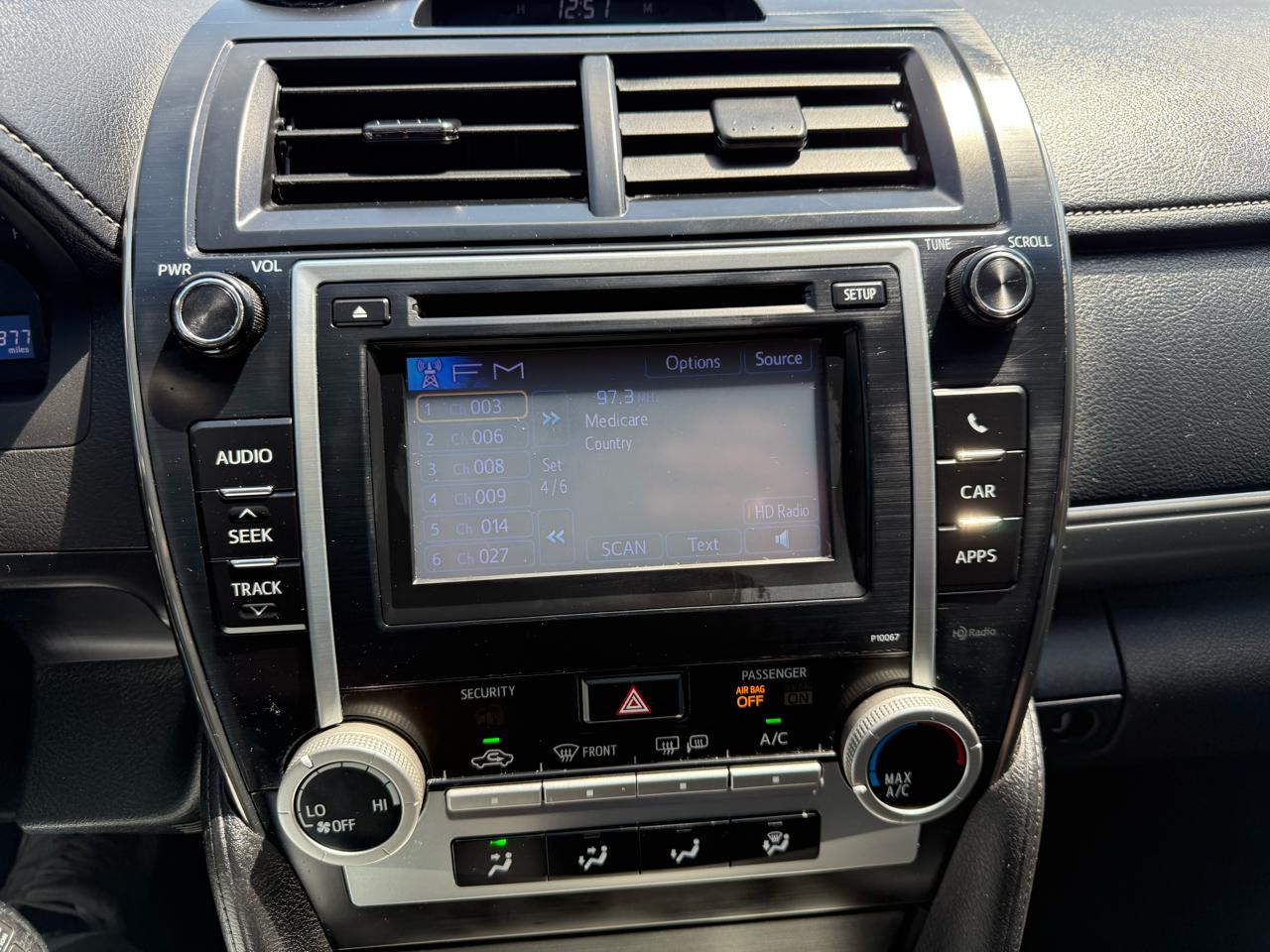 Toyota Camry SE 2012