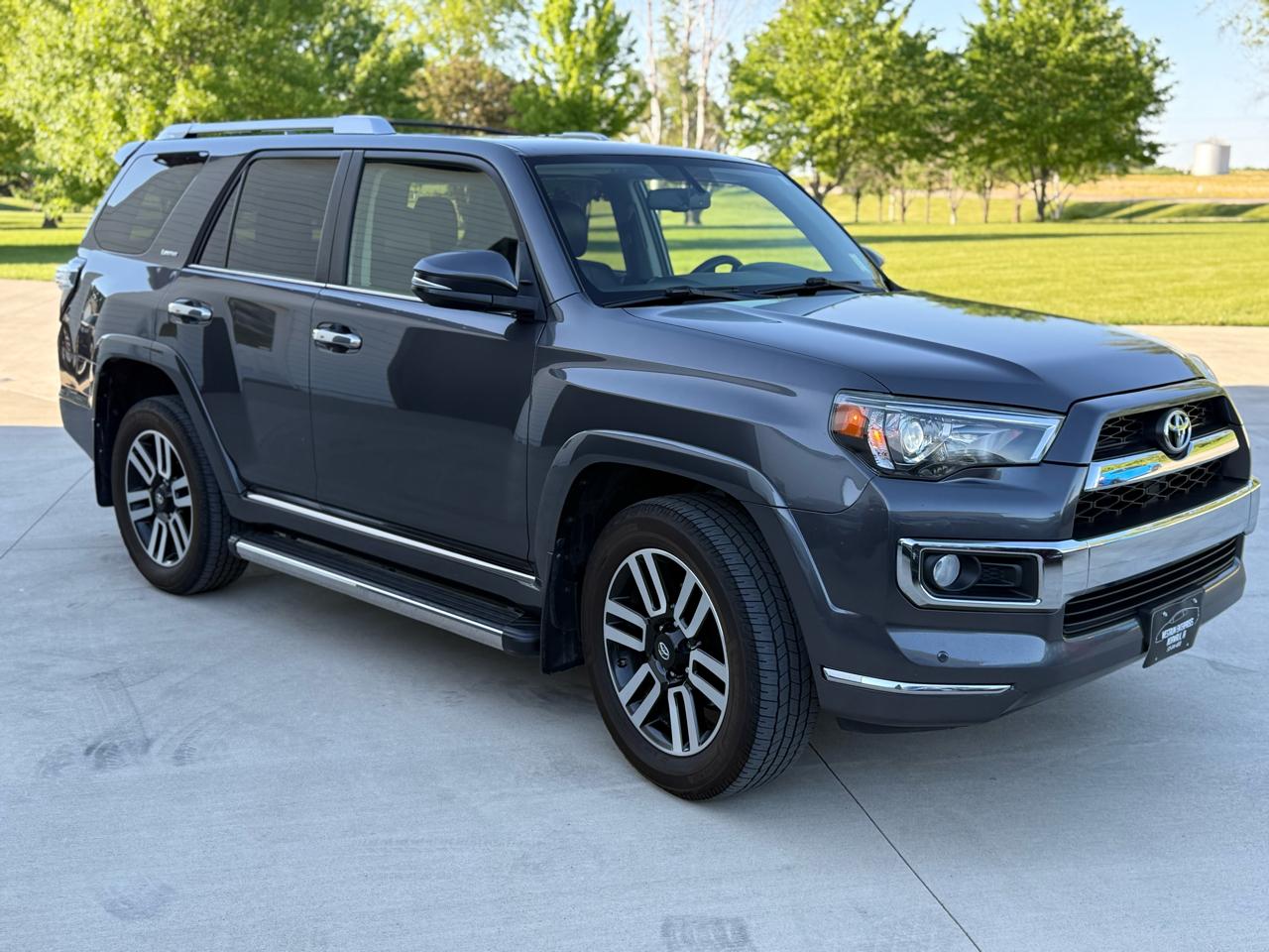 Toyota 4Runner Limited 4WD 2014