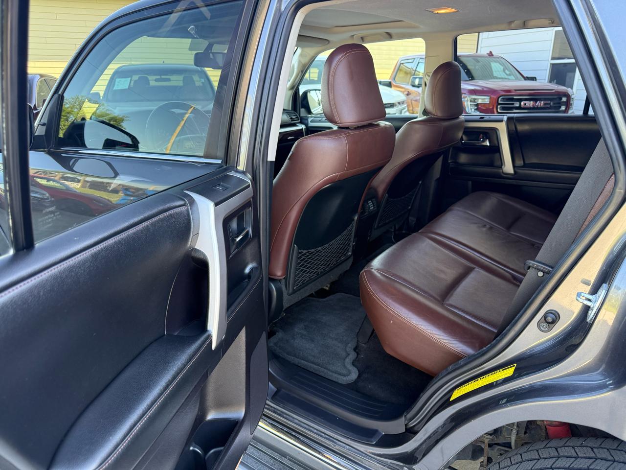 Toyota 4Runner Limited 4WD 2014