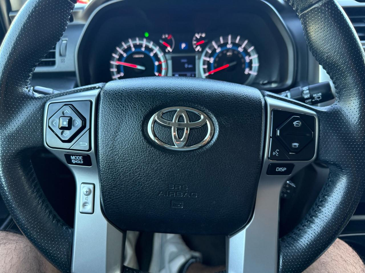 Toyota 4Runner Limited 4WD 2014