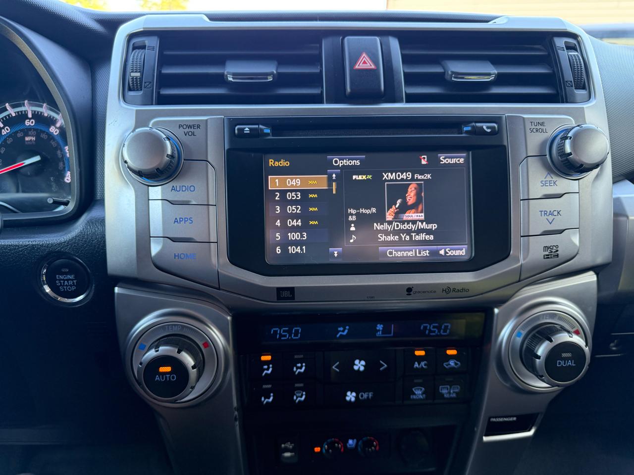 Toyota 4Runner Limited 4WD 2014