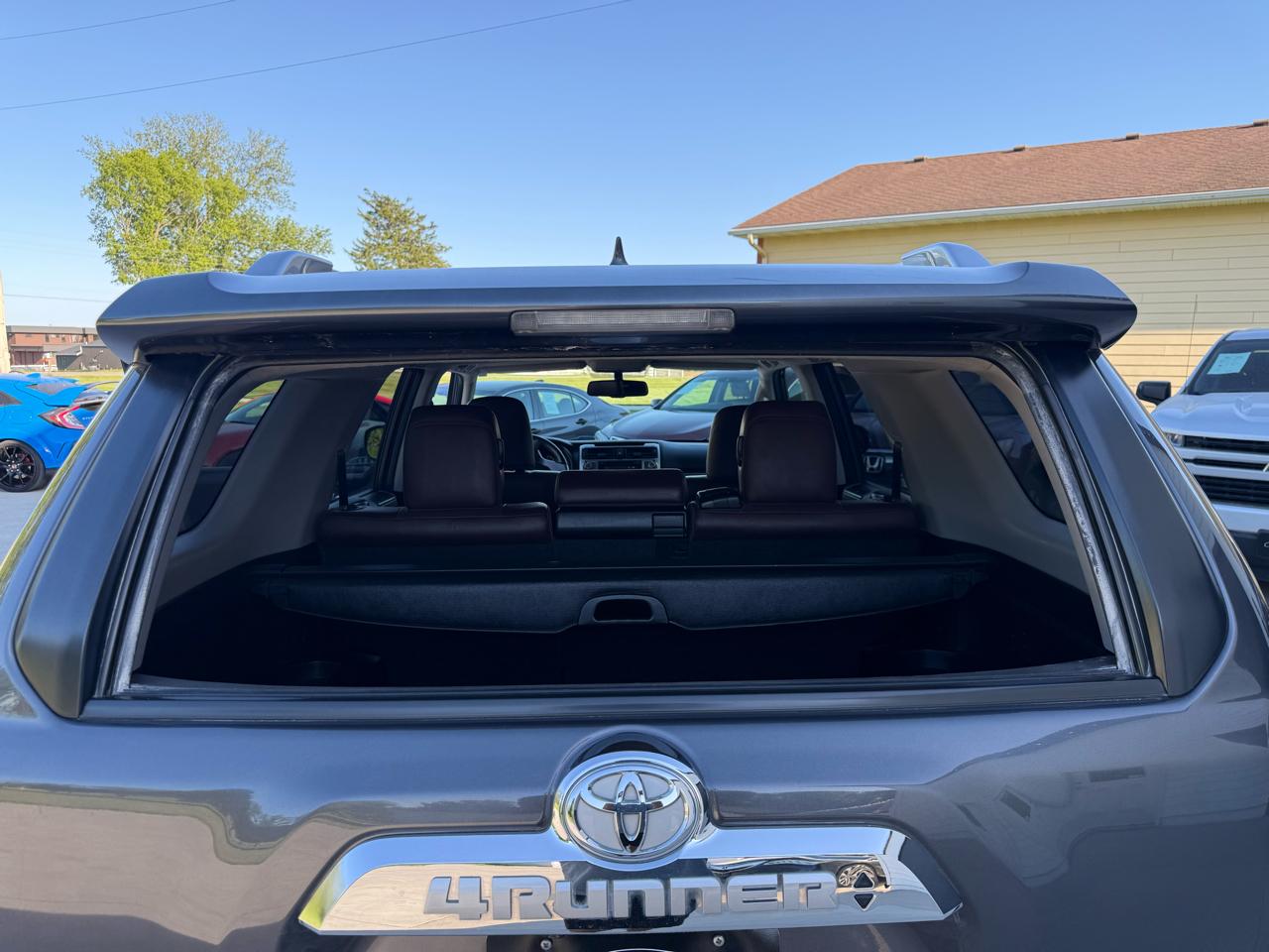 Toyota 4Runner Limited 4WD 2014