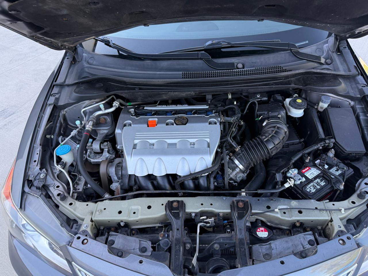 Acura ILX 6-Spd MT w/ Premium Package 2013