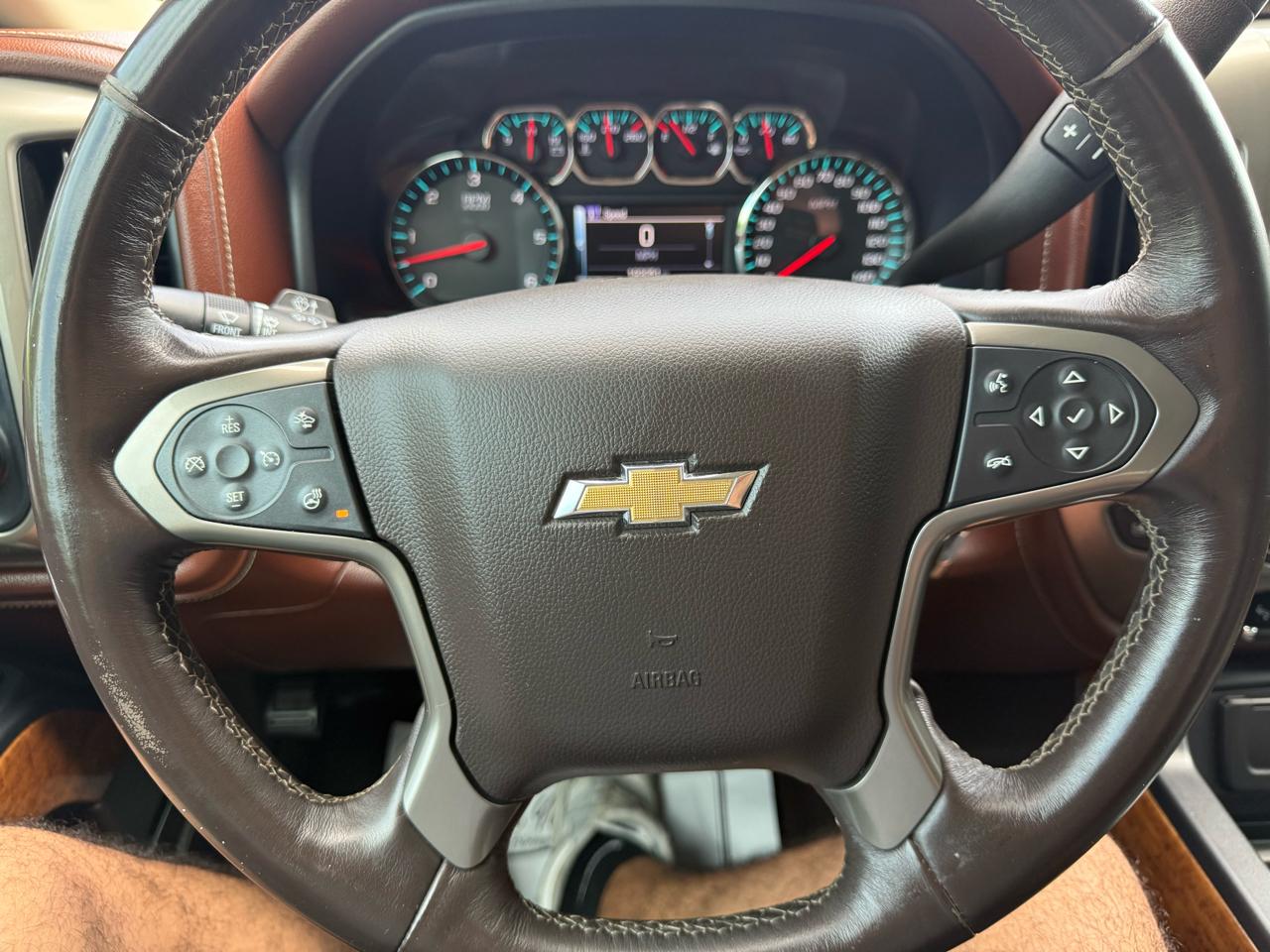 Chevrolet Silverado 1500 High Country Crew Cab 4WD 2016