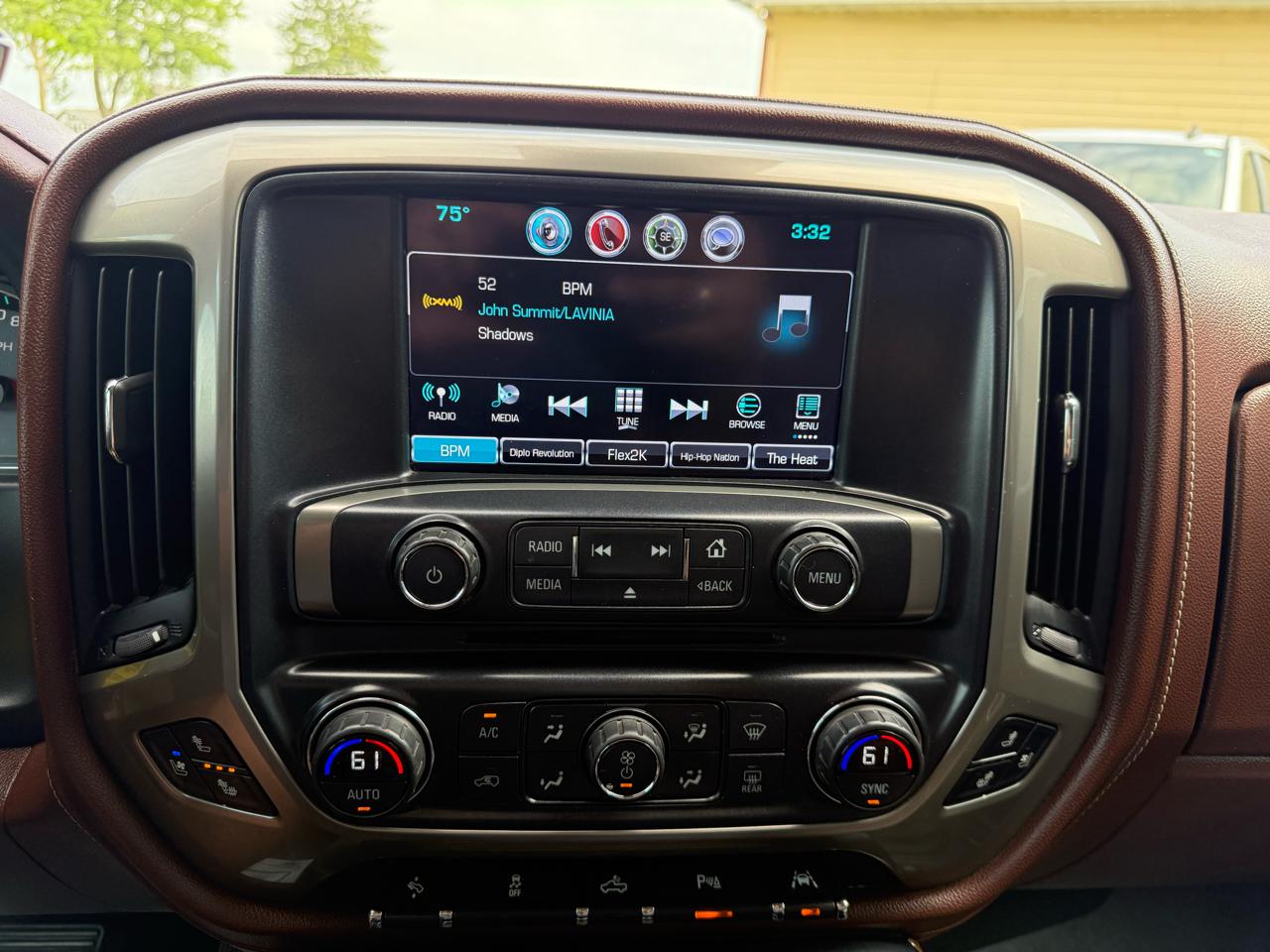 Chevrolet Silverado 1500 High Country Crew Cab 4WD 2016