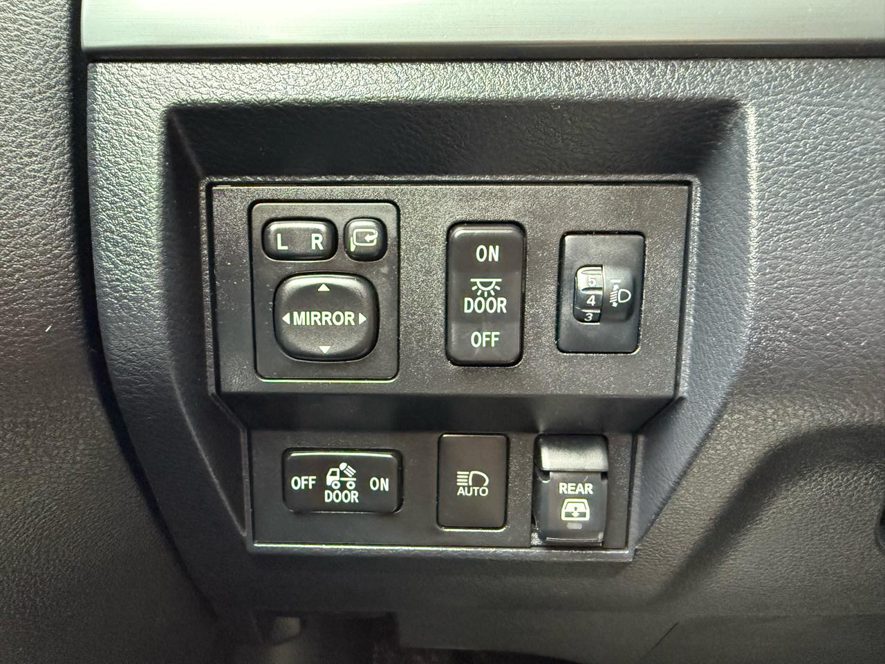 Toyota Tundra Platinum CrewMax 4WD 2020