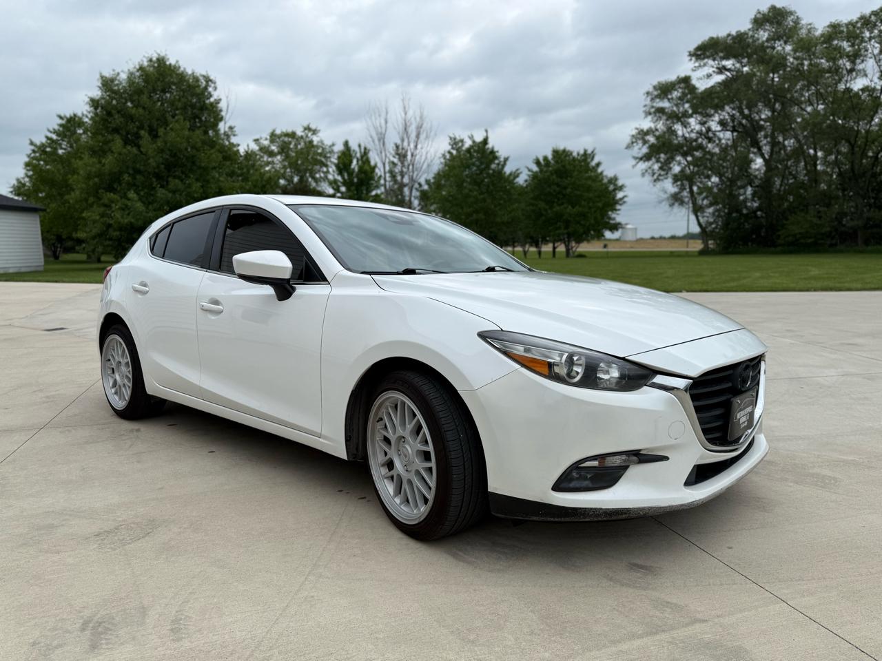 Mazda MAZDA3 i Touring AT 5-Door 2017