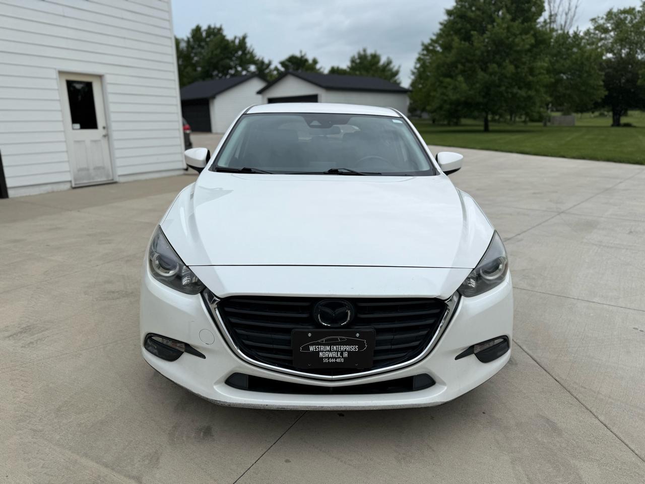 Mazda MAZDA3 i Touring AT 5-Door 2017
