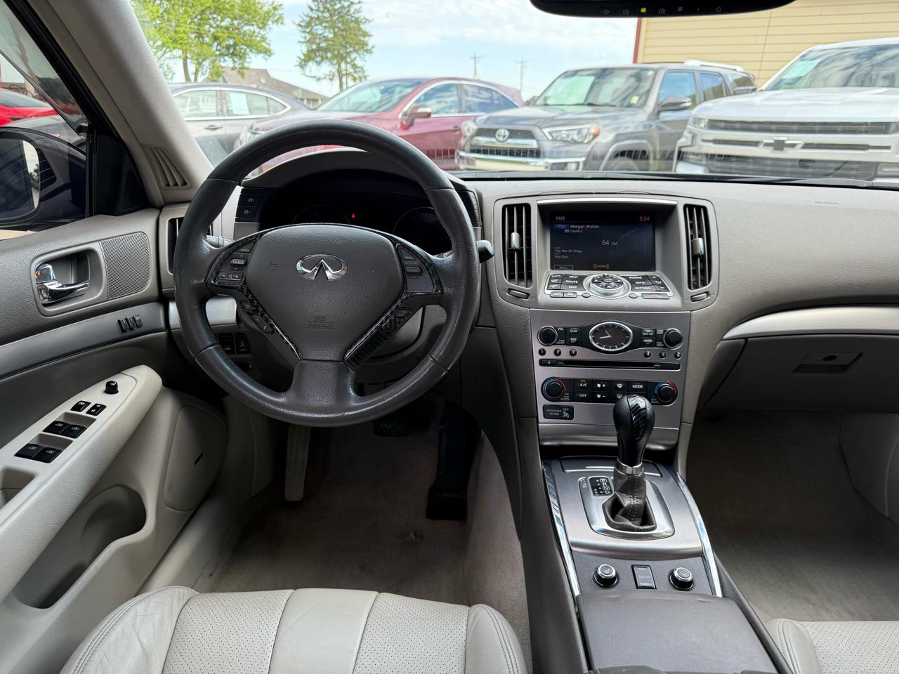 Infiniti G Sedan G37x AWD 2010