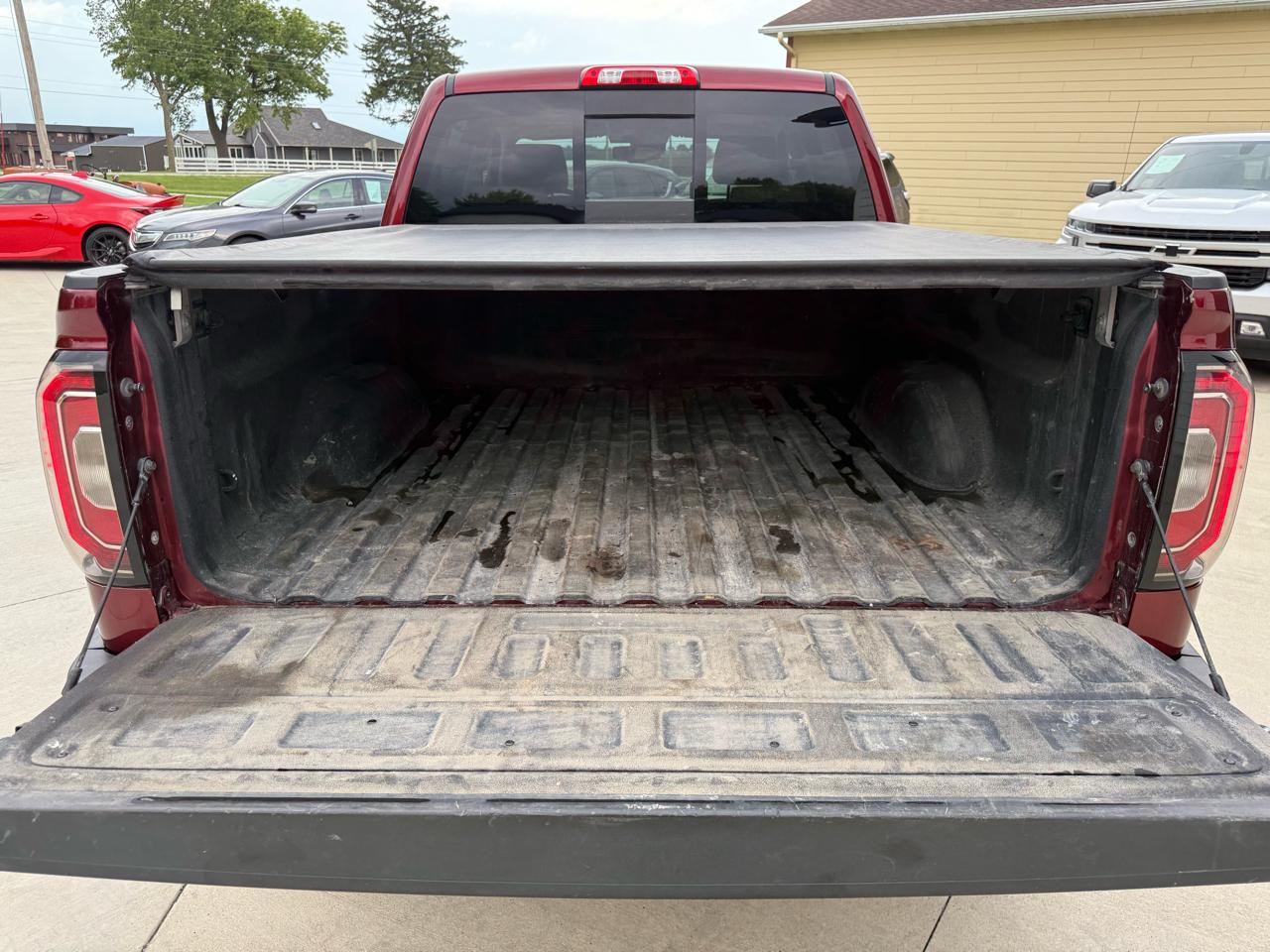 GMC Sierra 1500 Denali Crew Cab 4WD 2017