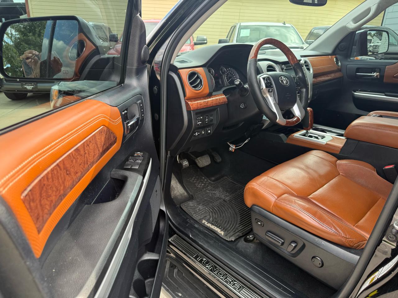 Toyota Tundra 1794 CrewMax 4WD 2014