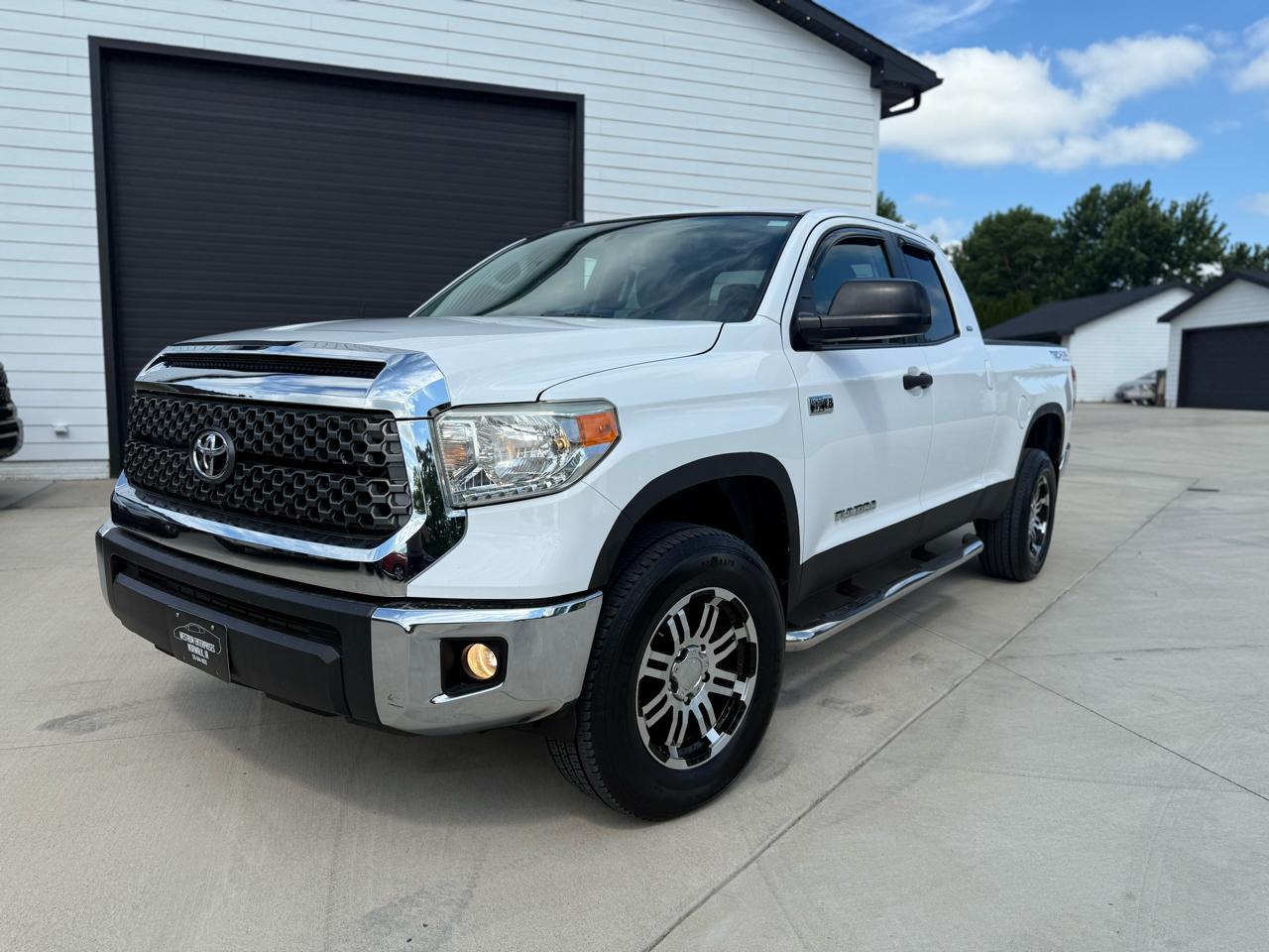 2014 Toyota Tundra SR5 5.7L V8 Double Cab 4WD