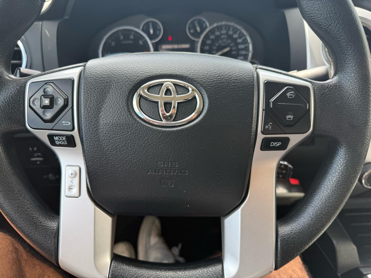 Toyota Tundra SR5 5.7L V8 Double Cab 4WD 2014