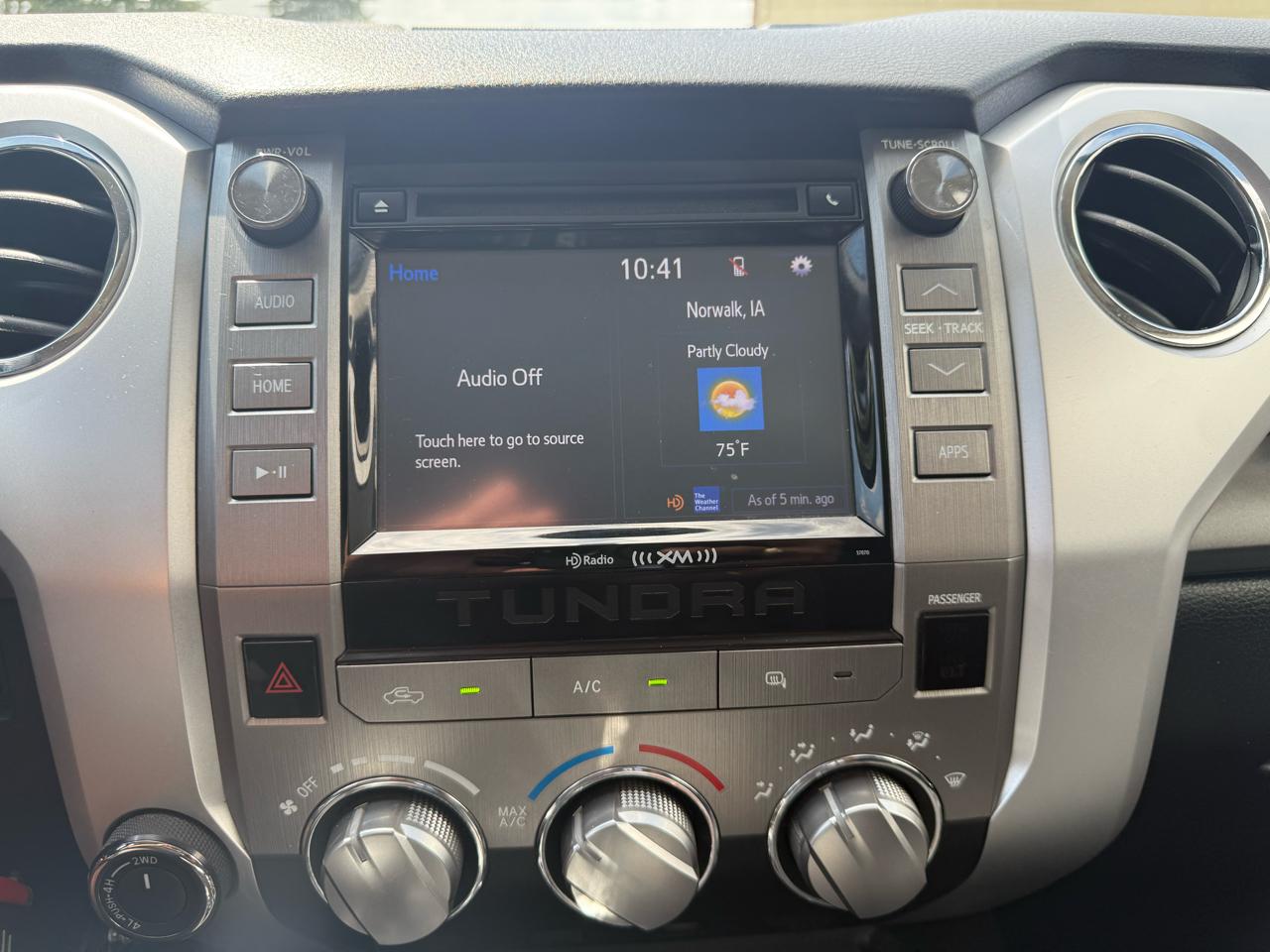 Toyota Tundra SR5 5.7L V8 Double Cab 4WD 2014