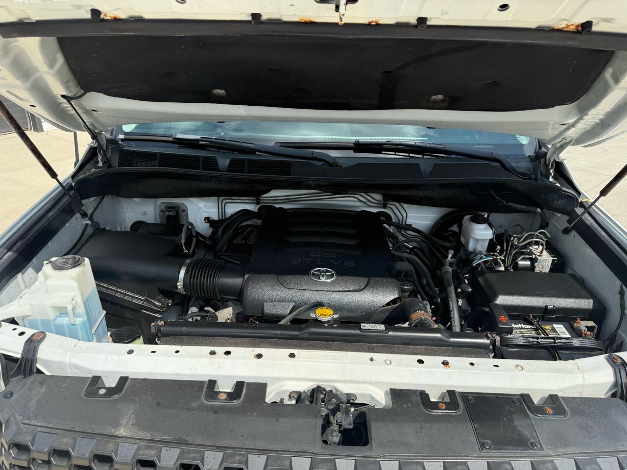 Toyota Tundra SR5 5.7L V8 Double Cab 4WD 2014
