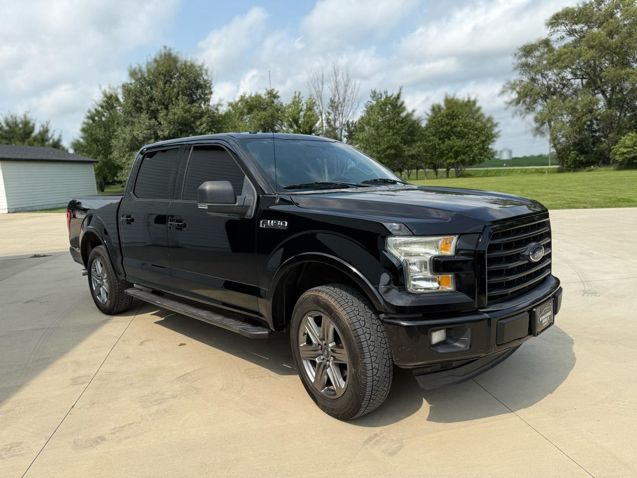 Ford F-150 XLT SuperCrew 5.5-ft. Bed 2WD 2016
