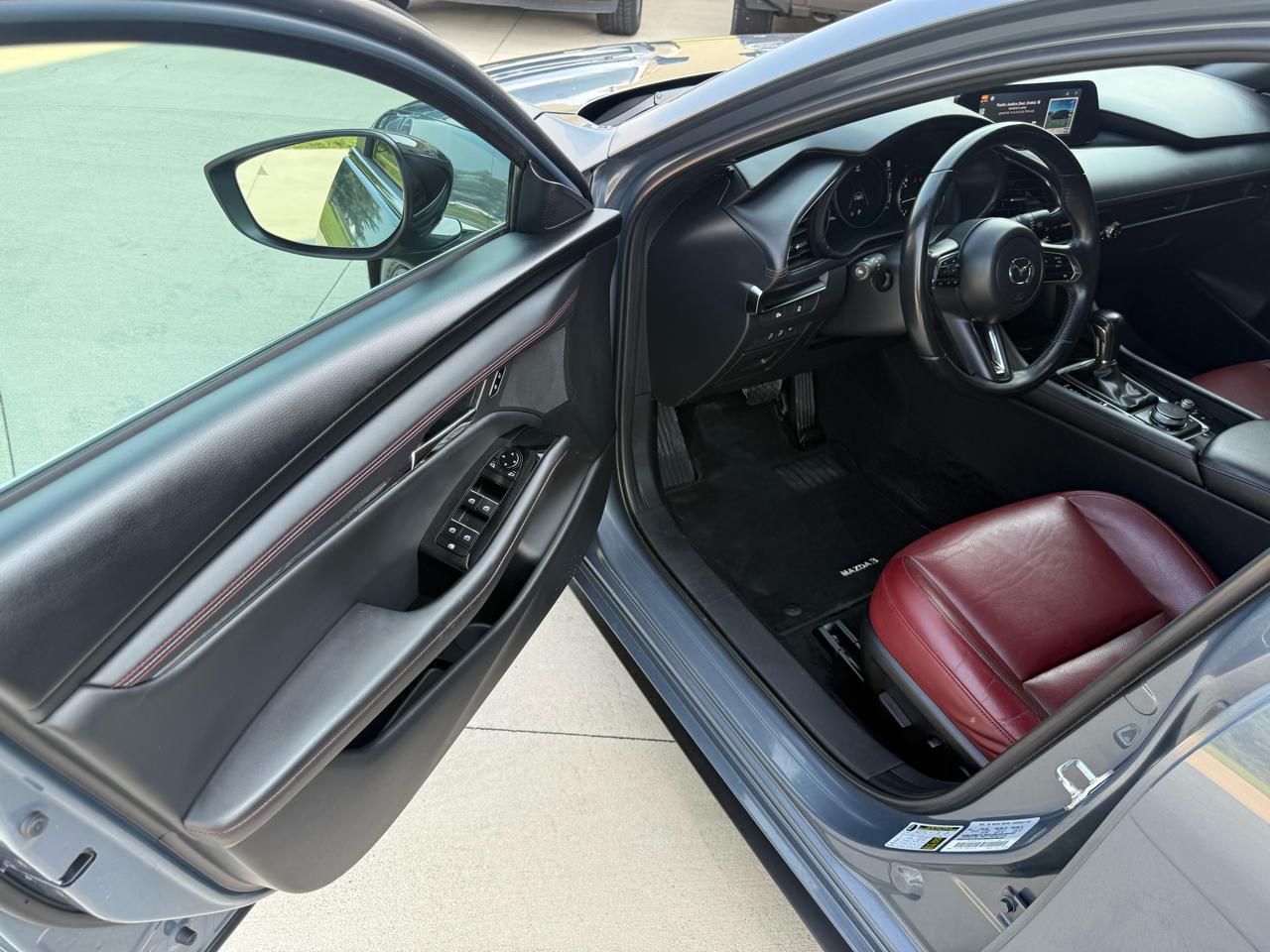 Mazda MAZDA3  2024
