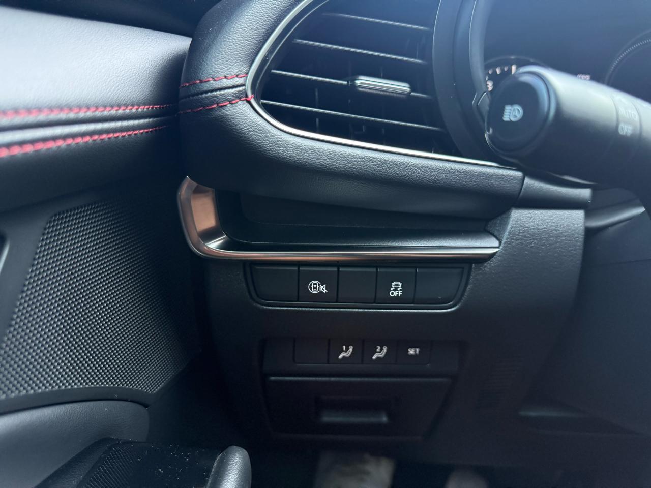 Mazda MAZDA3  2024