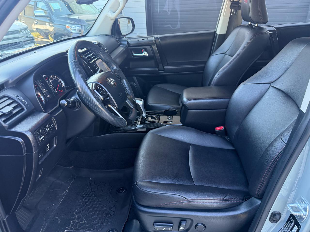 Toyota 4Runner TRD PRO 4WD 2021