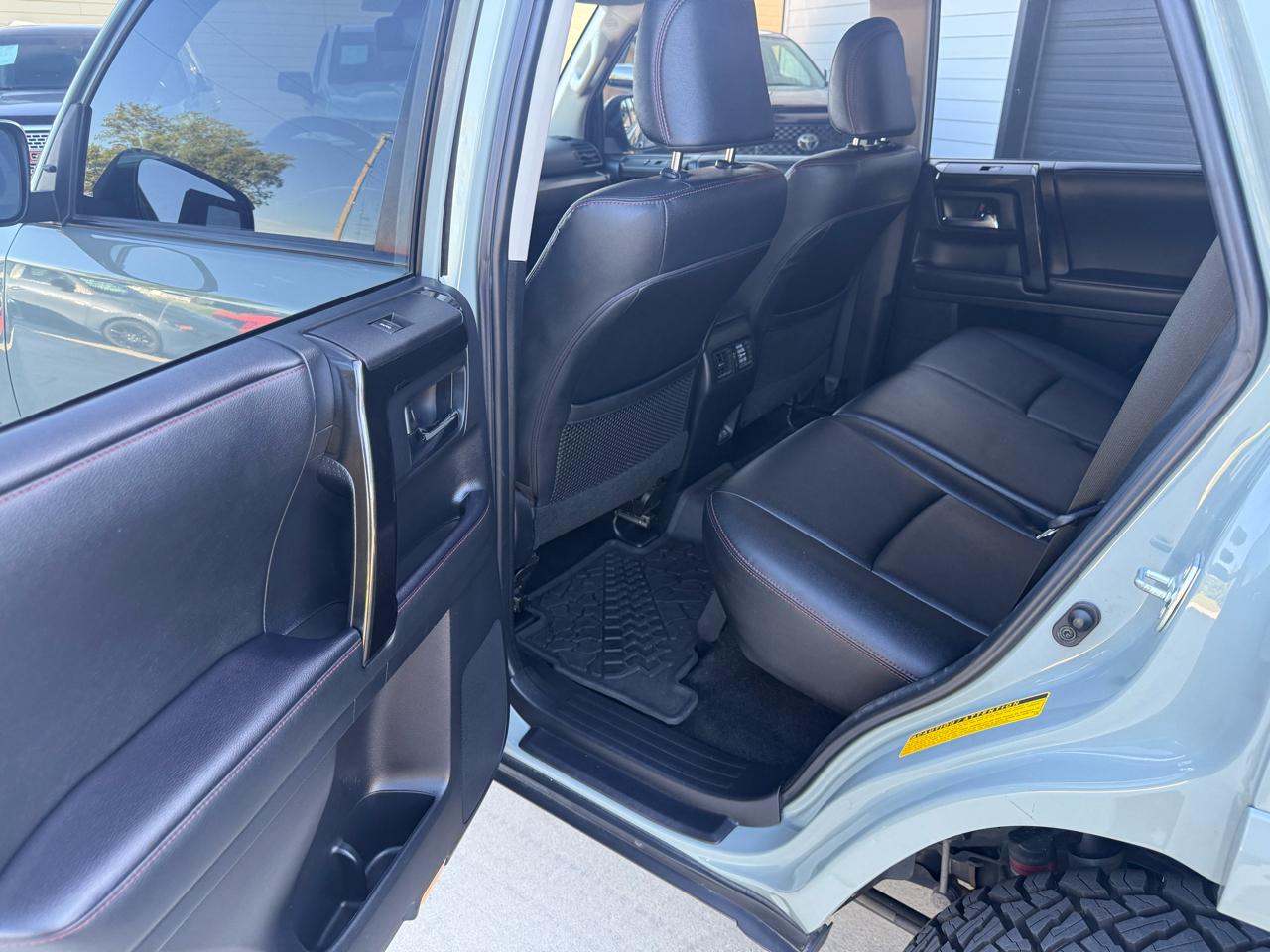Toyota 4Runner TRD PRO 4WD 2021