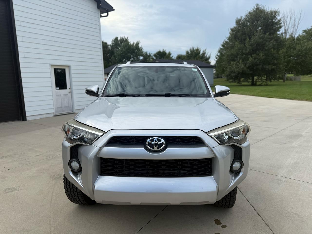 Toyota 4Runner SR5 Premium 4WD 2016