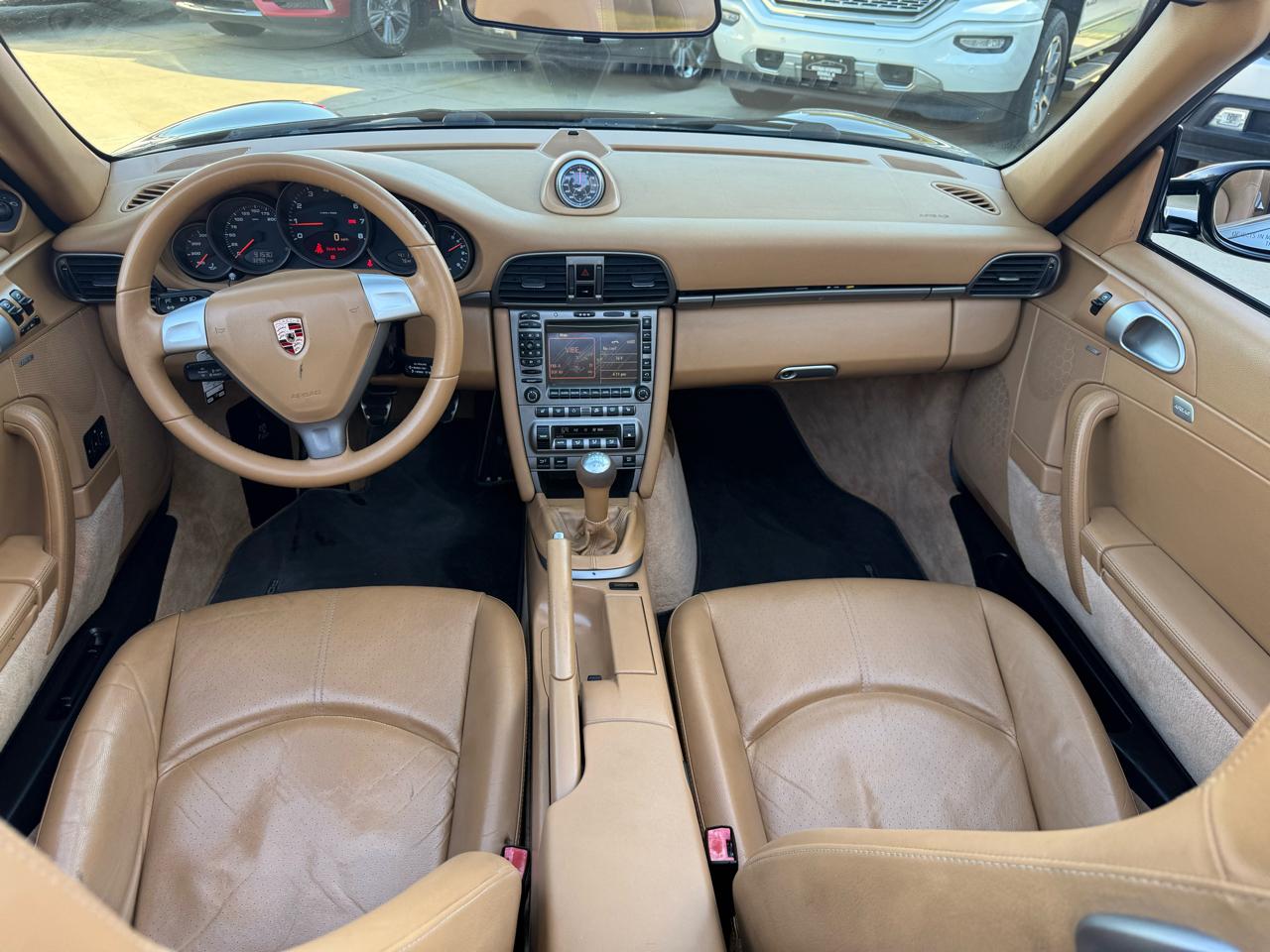 Porsche 911 Carrera 4 Cabriolet 2006