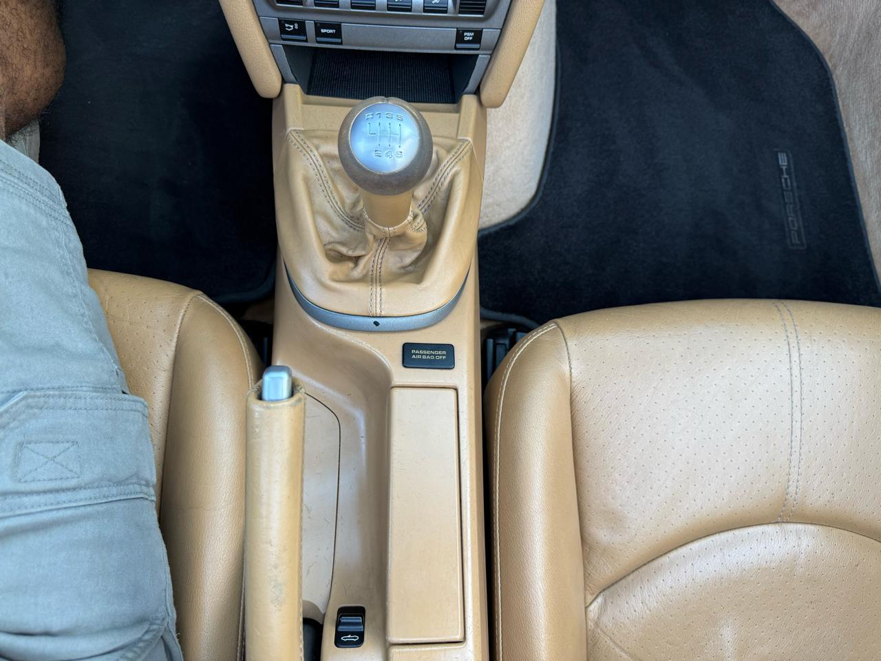 Porsche 911 Carrera 4 Cabriolet 2006