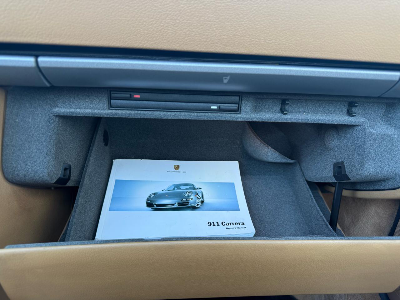 Porsche 911 Carrera 4 Cabriolet 2006