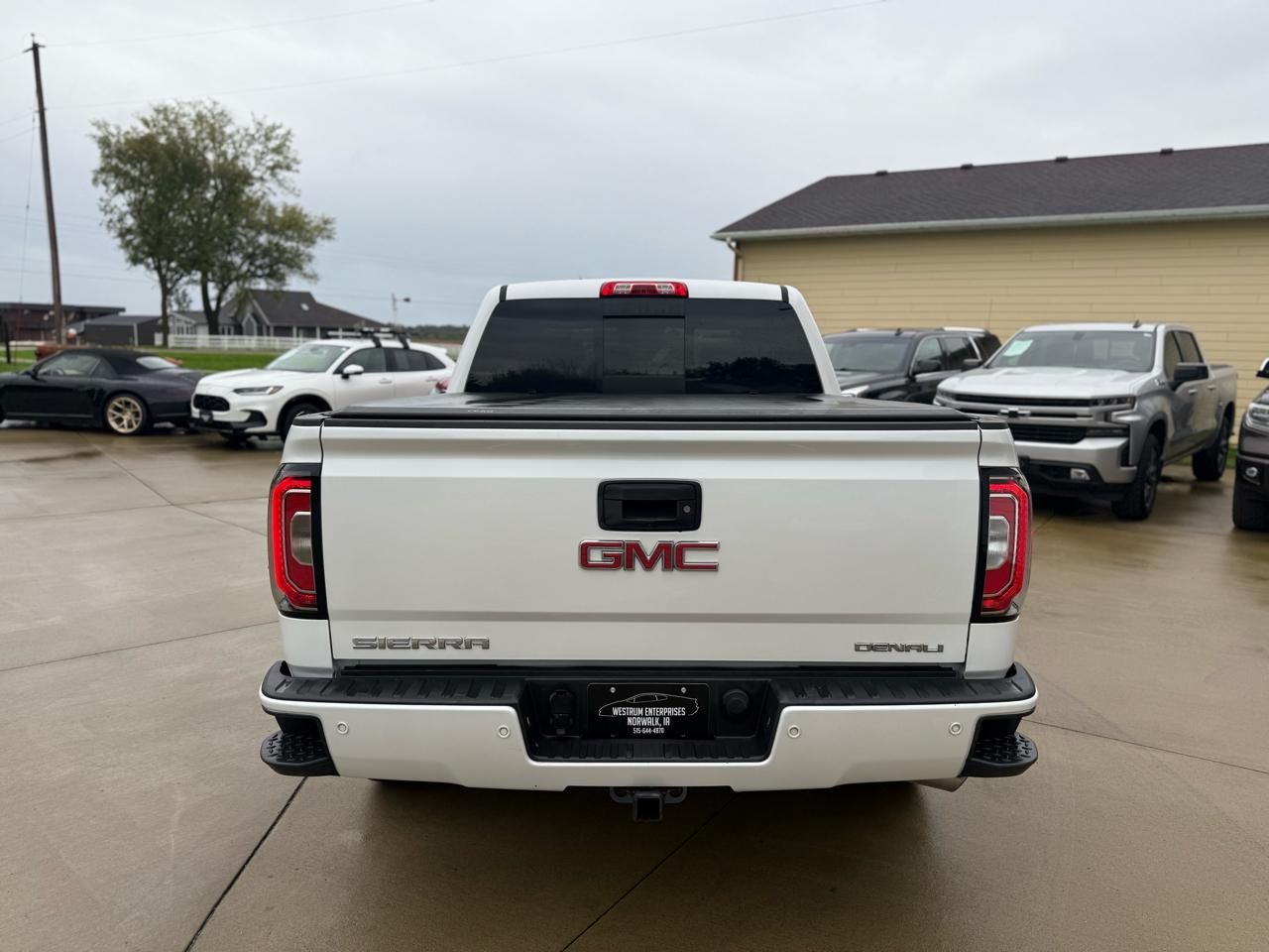 GMC Sierra 1500 Denali Crew Cab 4WD 2017