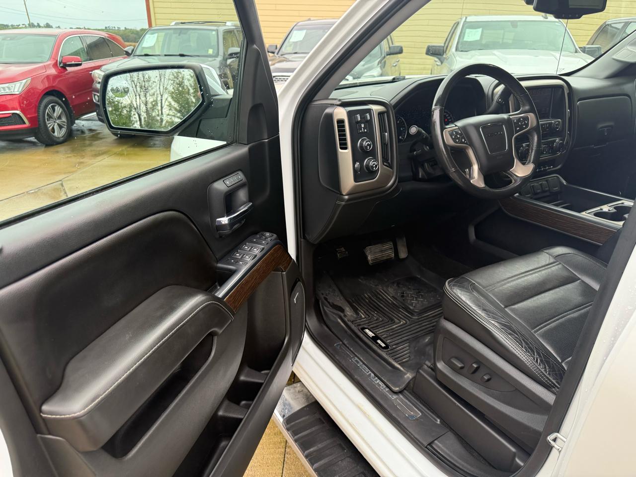 GMC Sierra 1500 Denali Crew Cab 4WD 2017