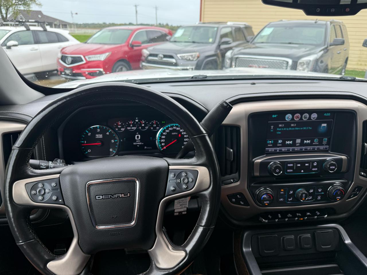GMC Sierra 1500 Denali Crew Cab 4WD 2017